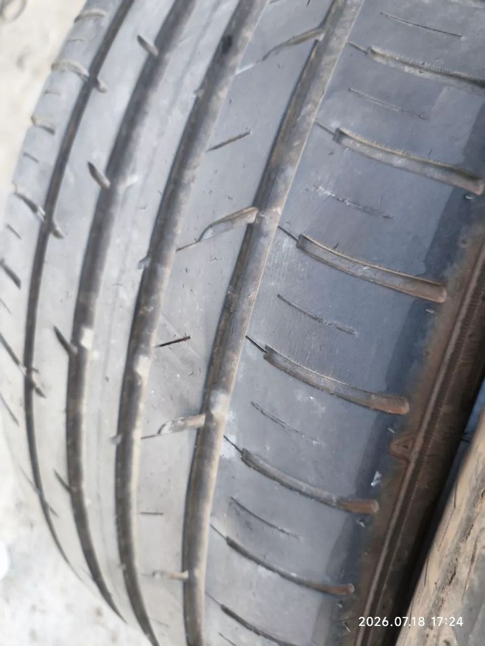Pneu 225 50 aro 17 - Foto 5