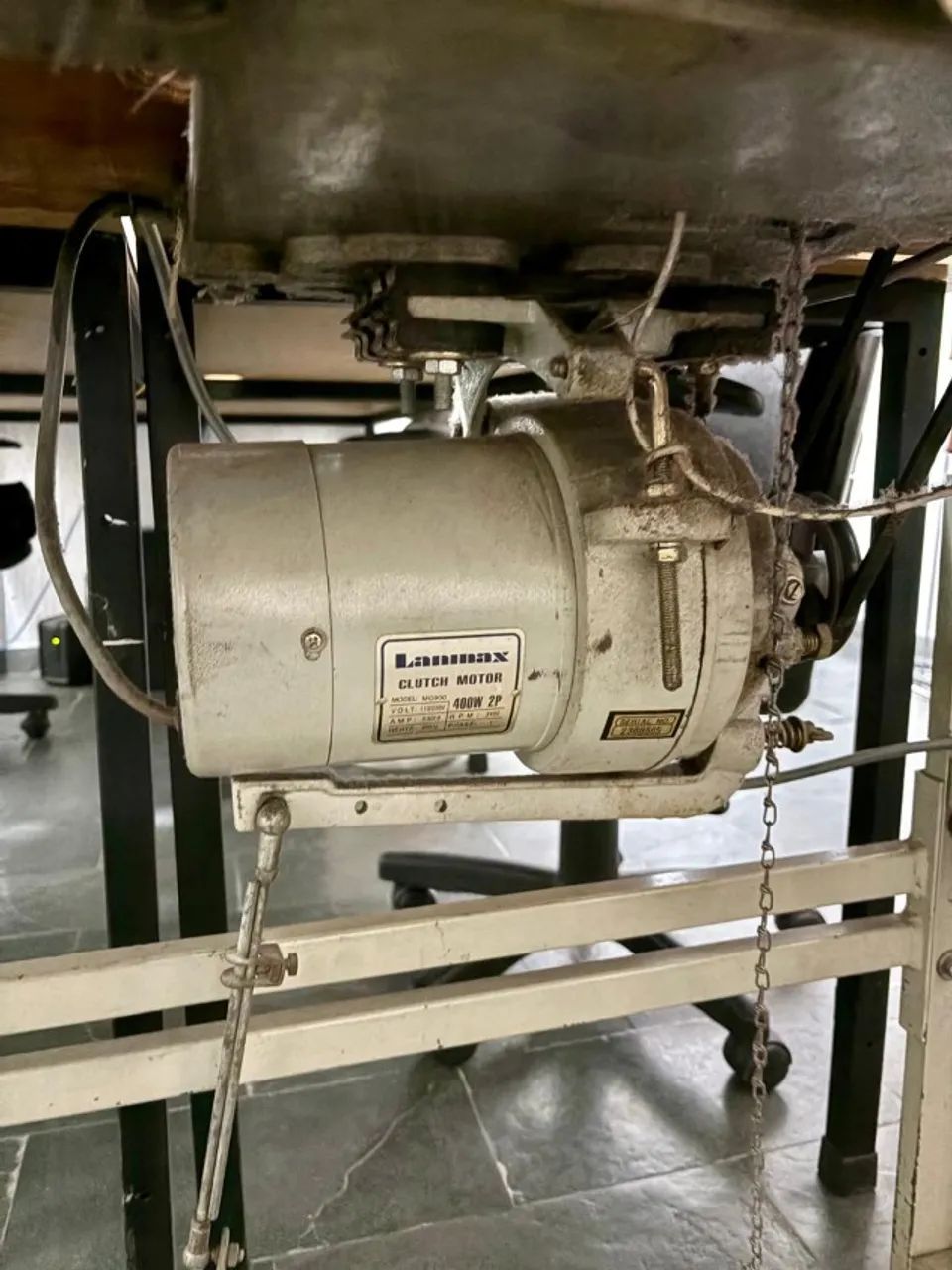 Máquina Overlock  - Foto 2