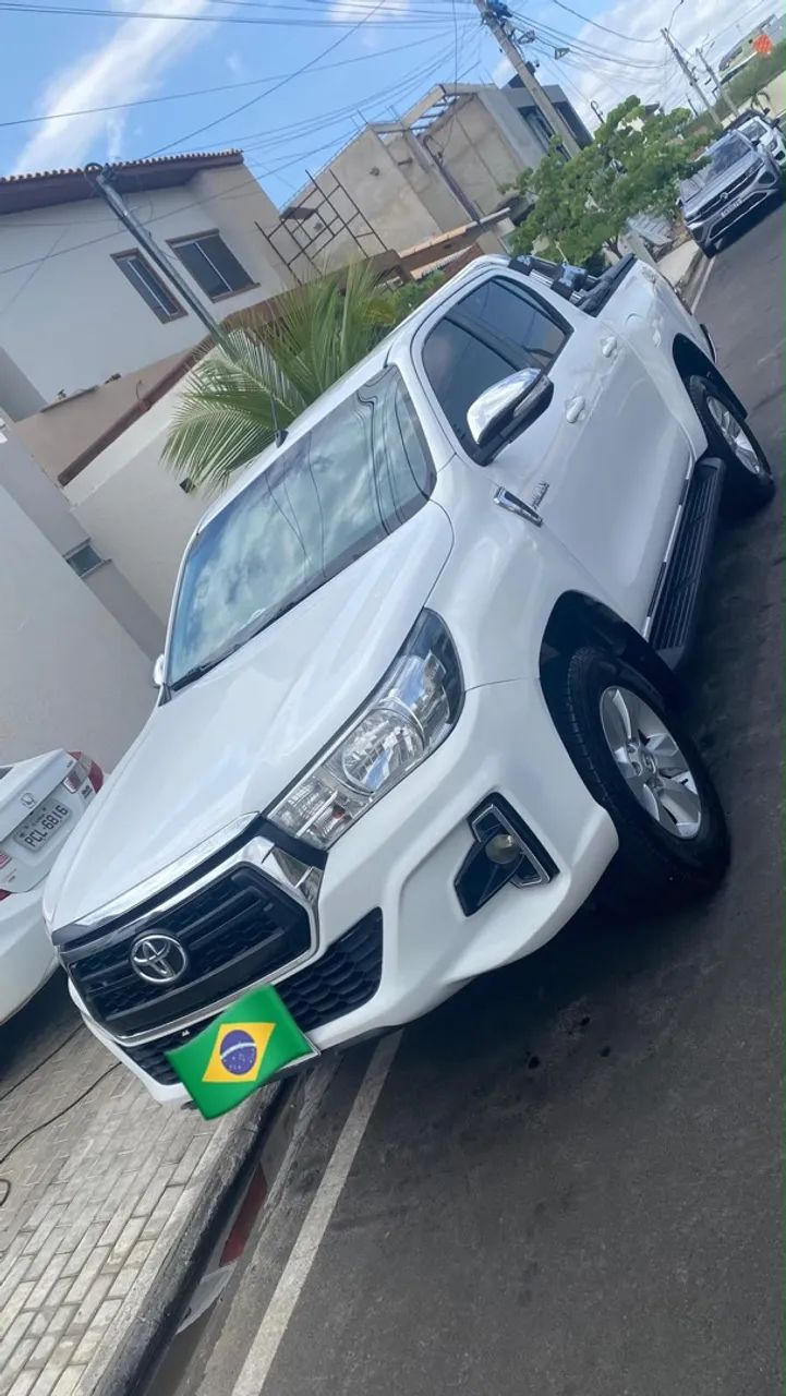 Toyota Hilux CD 4X4 2.8 DIESEL AUT. 2016