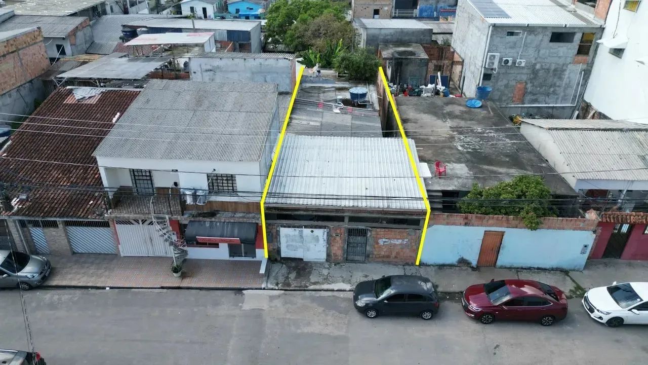 Casa no Parque das Nações (2 Casas) 240m²/ Vagas de Garagem