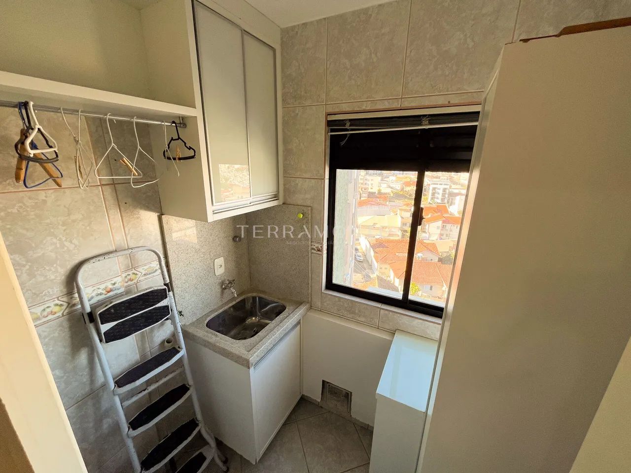 Apartamento mobiliado no Centro por R$ 380 mil - Foto 5