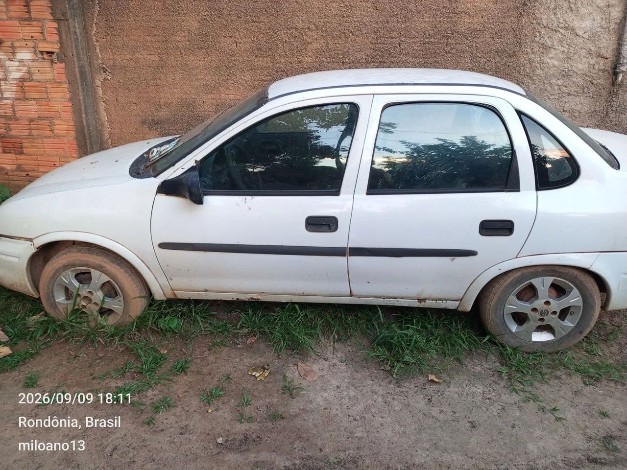 Chevrolet Corsa Sedan 1.0 MPFI 8V 71cv 4P 2004