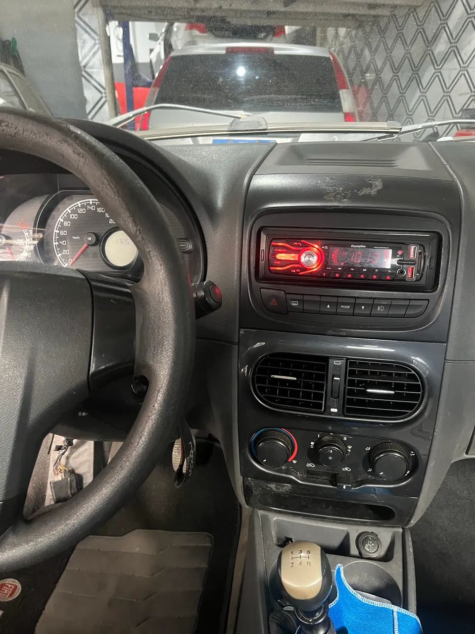Fiat Siena Siena EL 1.0 mpi Fire Flex 8V 4p 2013