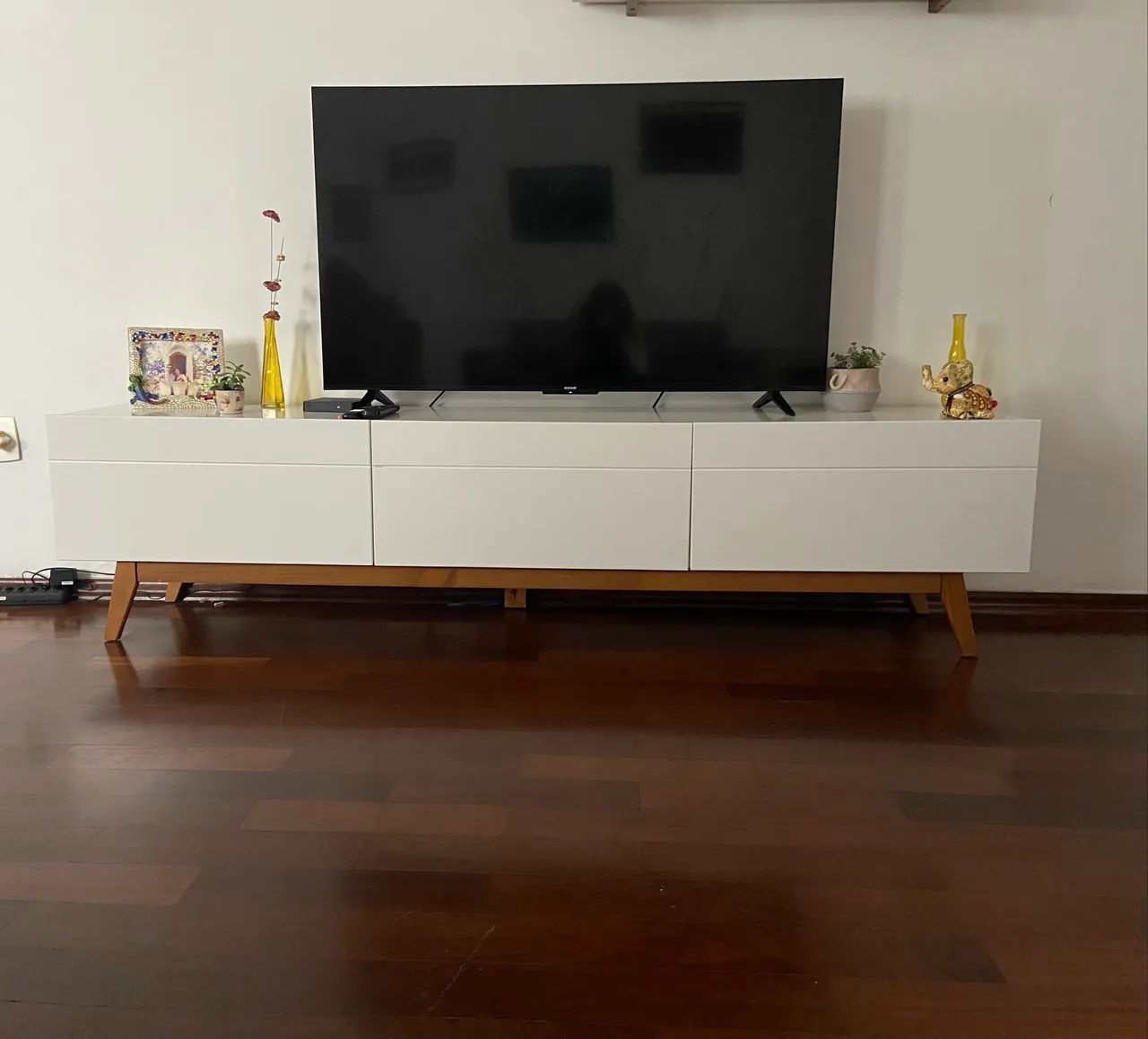 Rack para TV até 85 polegadas Mobly - Foto 2