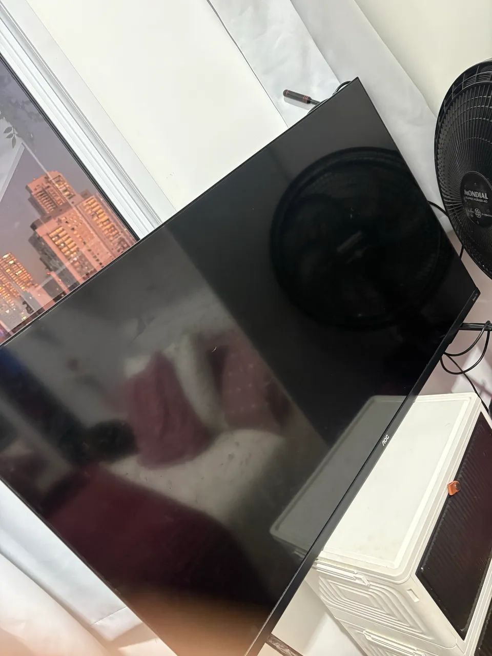 TV 43 (com defeito na tela) - Foto 2