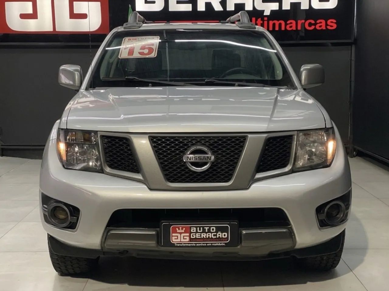 Nissan Frontier SV AT. CD 4x4 2.5 TB Dies. Aut., foto 2 de 20
