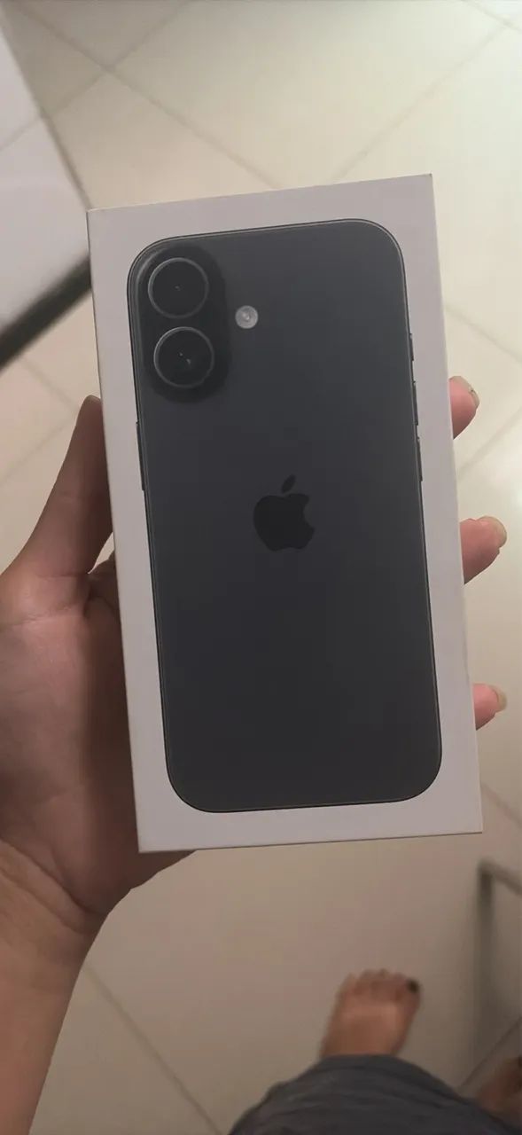 iPhone 17