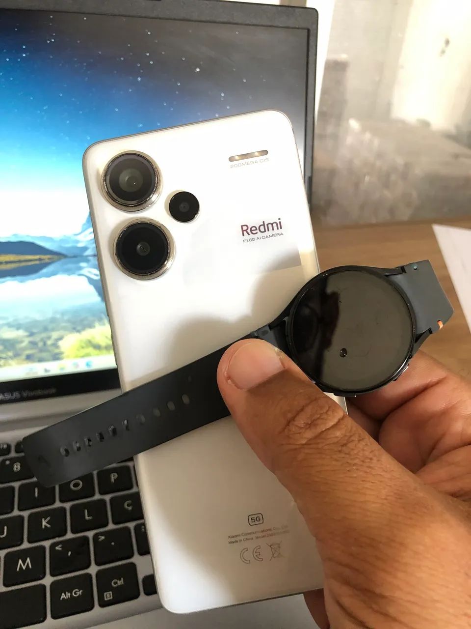 Redmi Note 13 Pro Plus e Galaxy Watch FE 