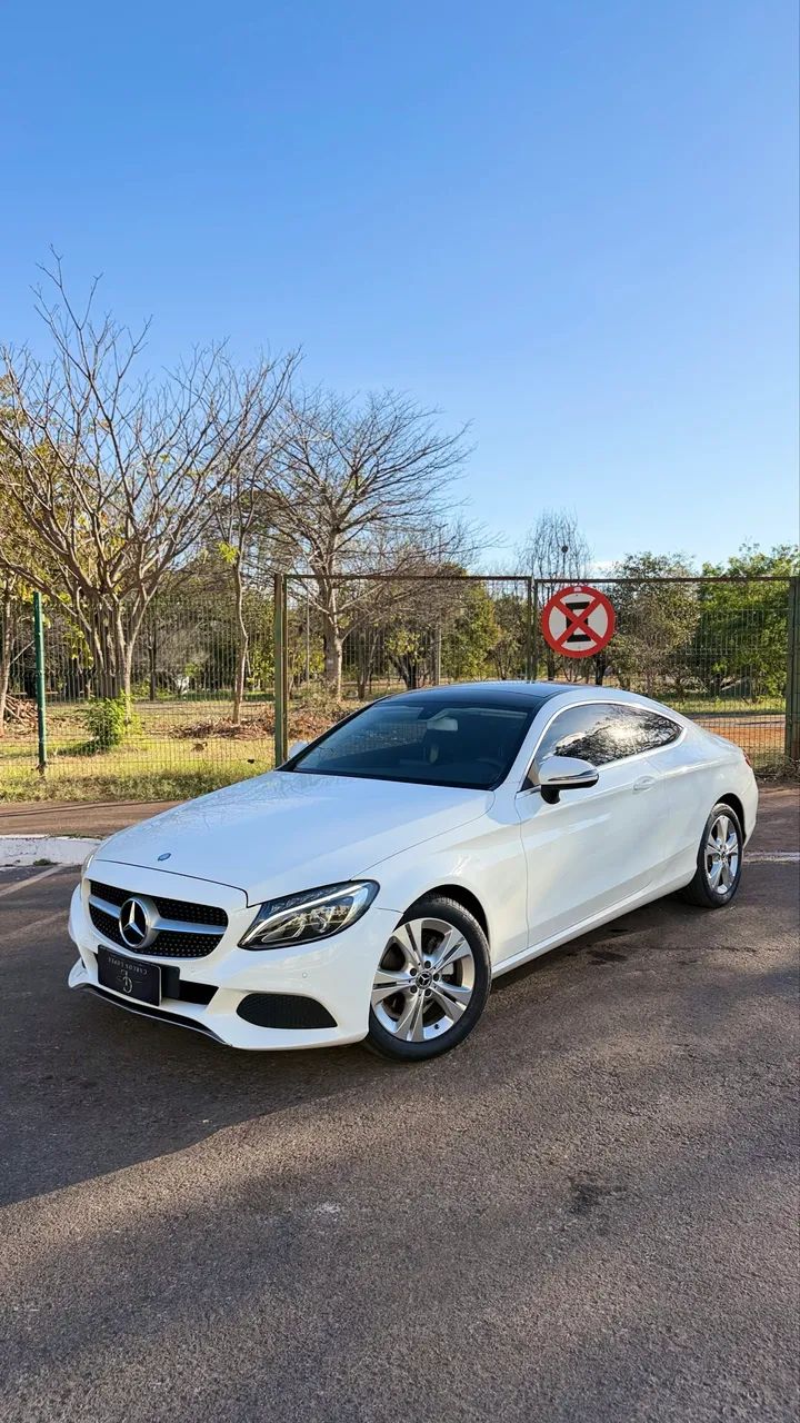 Mercedes-Benz C-180 CGI COUPE AVANT. 1.6 TB 16V AUT. 2017