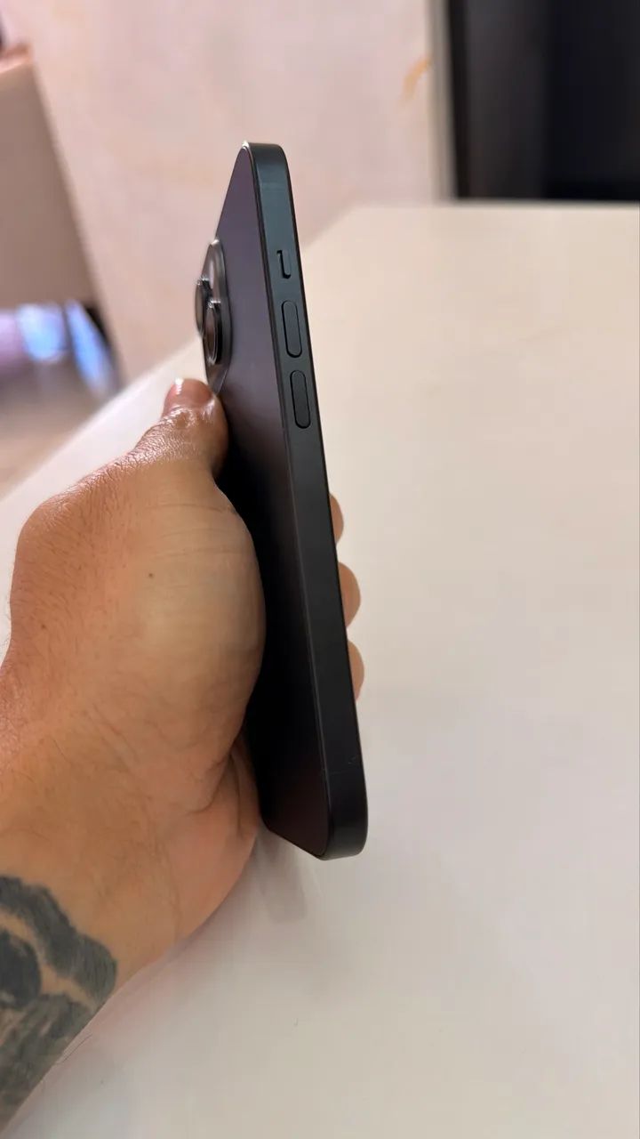 iPhone 15 128G Bateria 93% único dono  - Foto 5