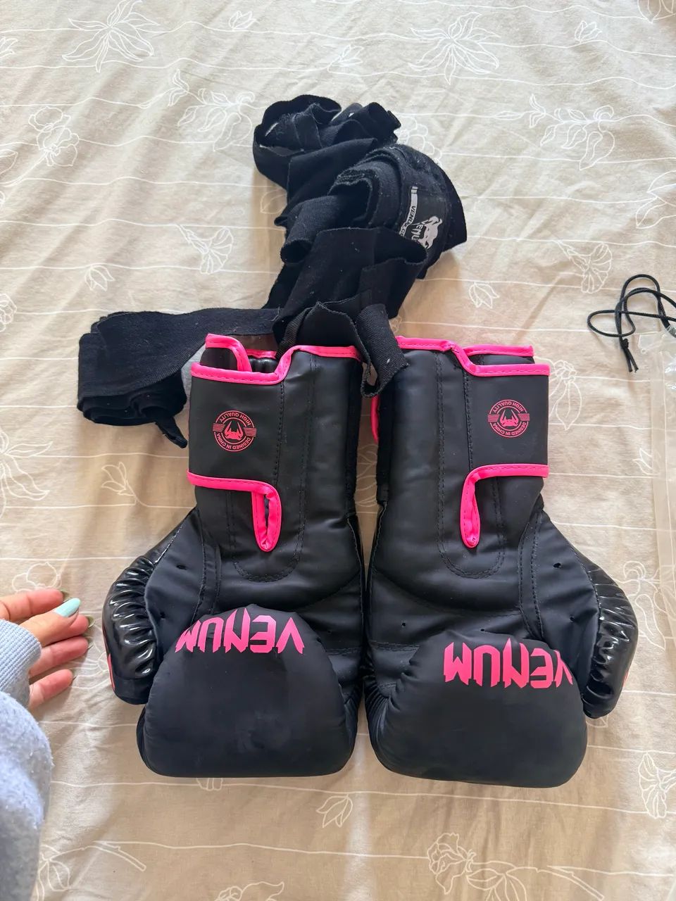 Luvas de boxe Rosa Venum - Foto 3