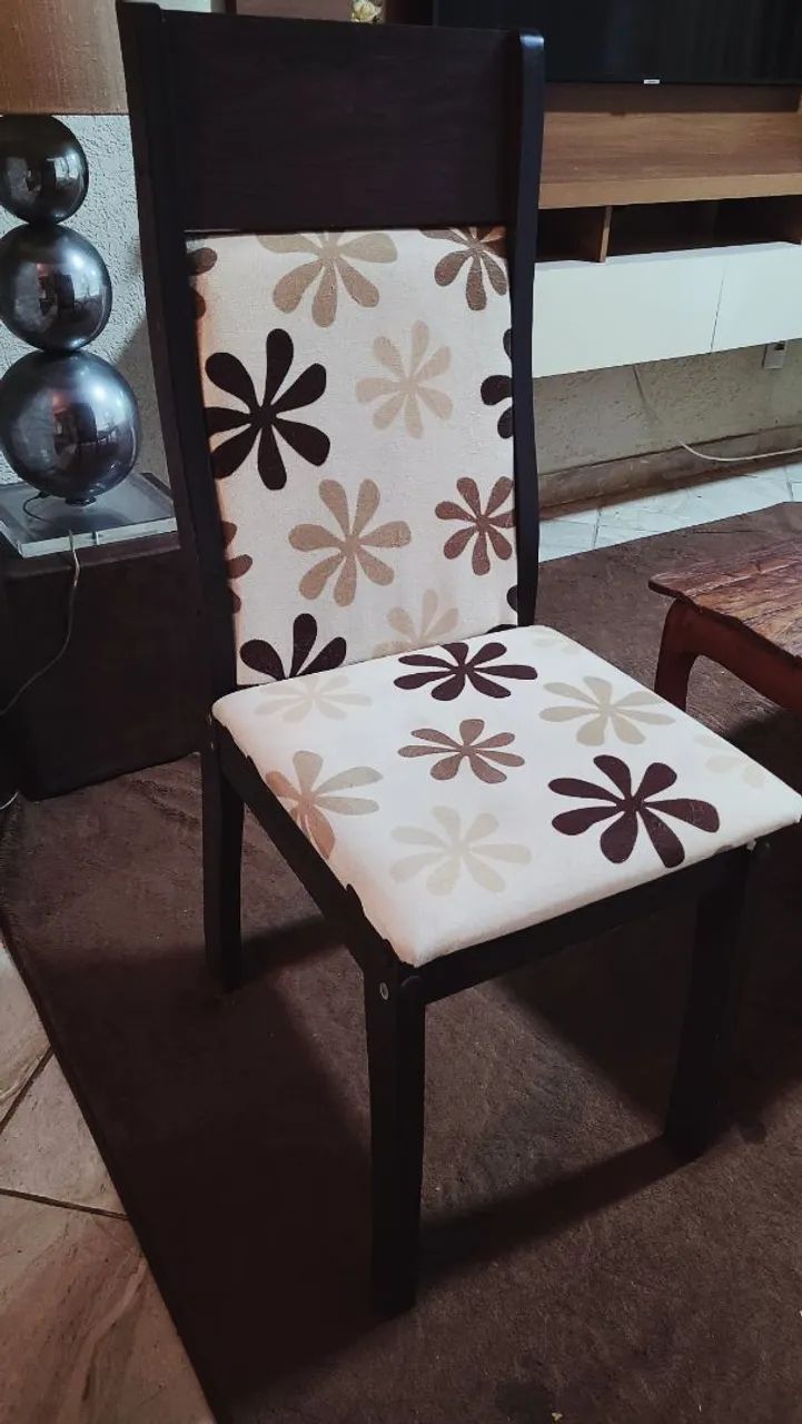  Vendo 4 Cadeiras em ótimo estado de conservacao - Foto 2