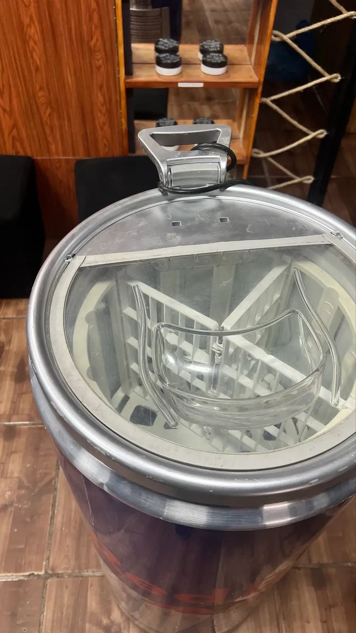Cooler freezer expositor Redbull original  - Foto 2
