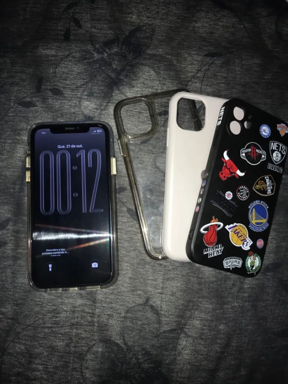 IPhone 11 (Leia a descrição)