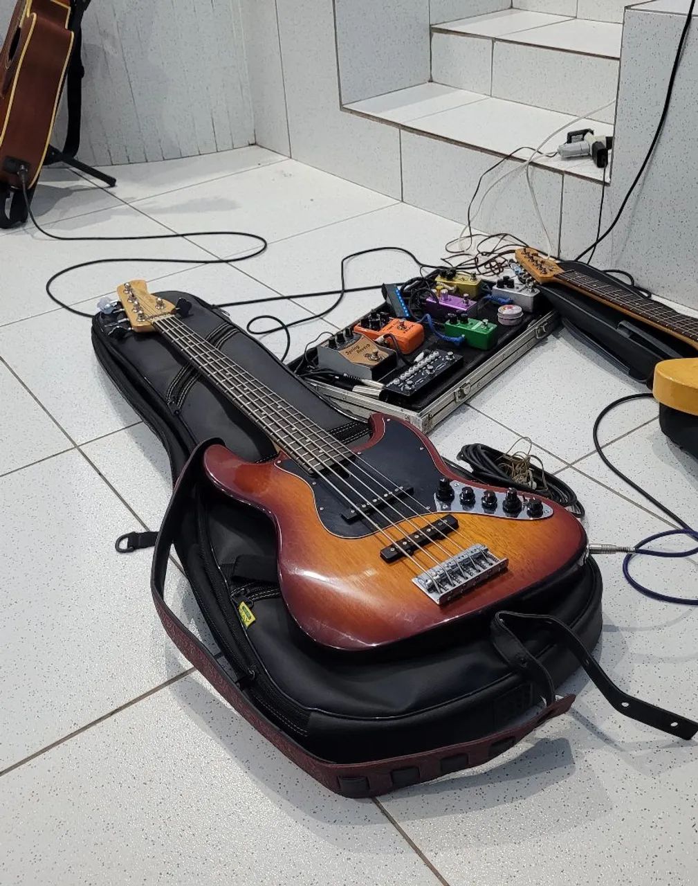 Baixo Marcus Miller