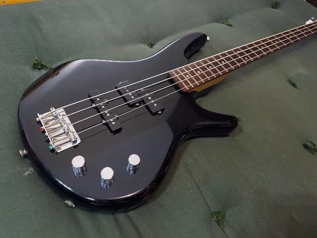 Baixo Ibanez 4 Cordas Gio Soundgear - Instrumentos musicais
