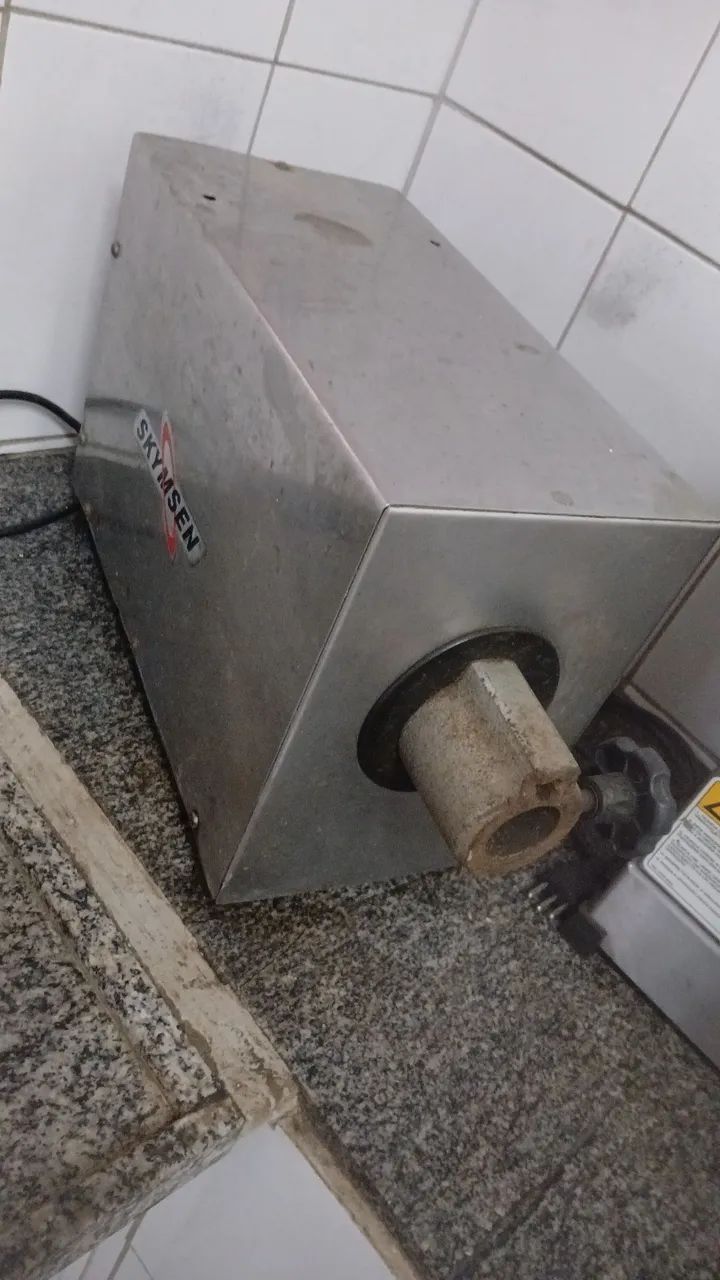 Moedor de carne 220vts