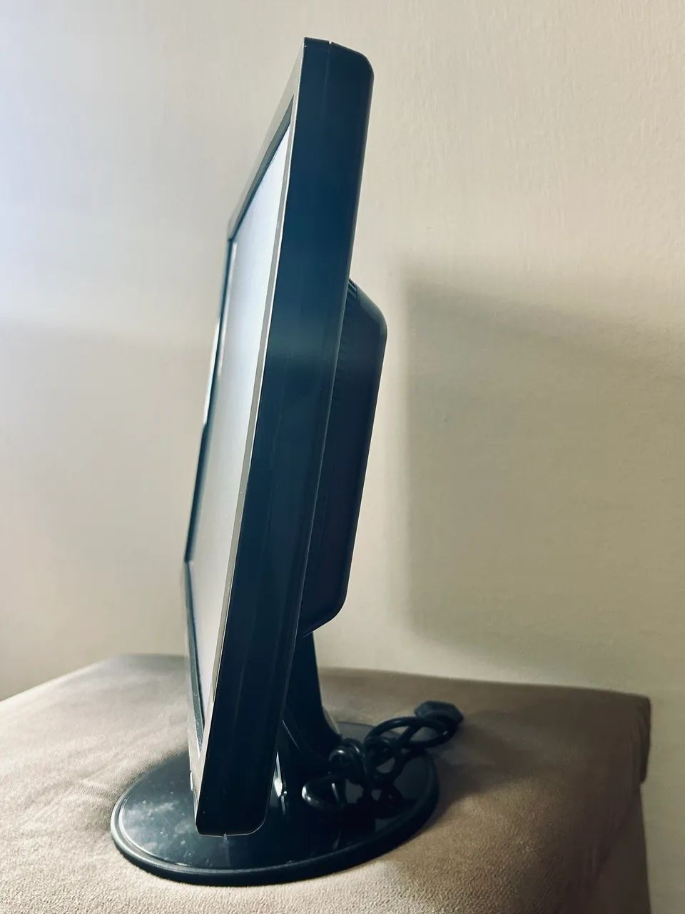 Monitor LCD 19 Polegadas Positivo Conecção VGA403064787168798725