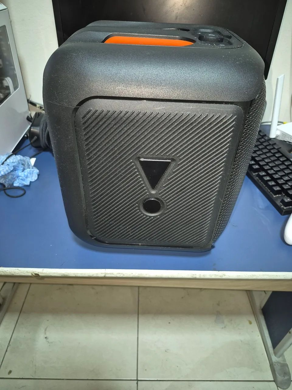 JBL Partybox essential (vem de ps4 que eu troco) - Foto 2