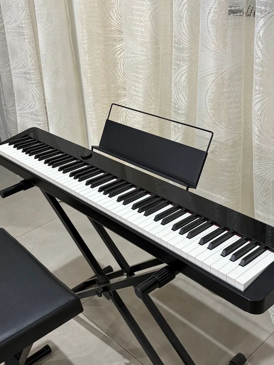 KIT PIANO DIGITAL CASIO PRIVIA PX-S1000 PRETO + SUPORTE X + BANCO