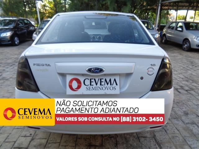 Fiesta Sedan 1.6 - Foto 2
