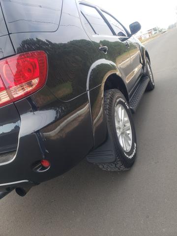 Hilux SW4 3.0 4x4 Diesel - Foto 4