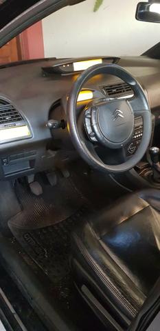 Citroen C4 Hatch 1.6 GLX Manual - 2010 - Foto 9