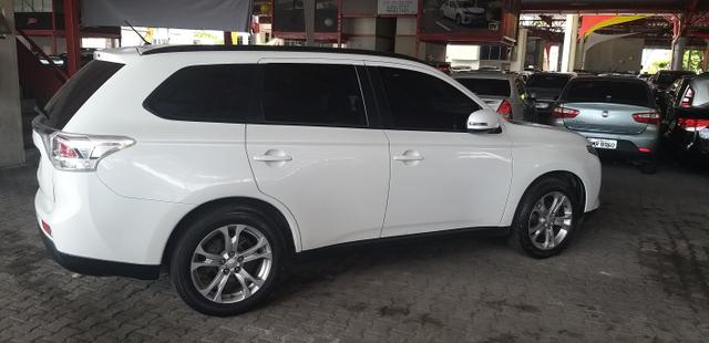 Outlander 2015 - Foto 2