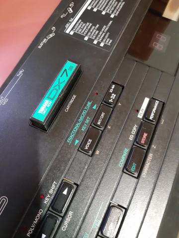 Yamaha Dx7s p/reparo - Foto 4