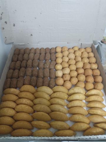 Aceitam-se encomendas de salgadinhos para festas A partir de 25 reais - Foto 3