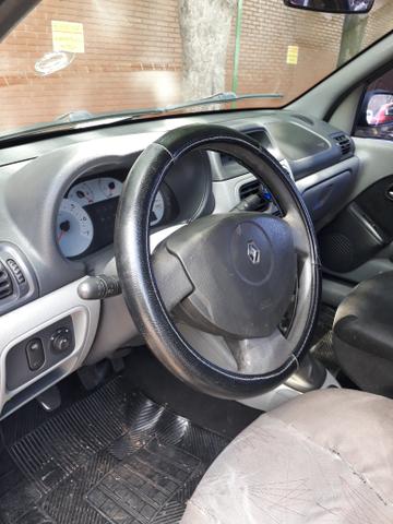 Renault Clio sedan - Foto 2