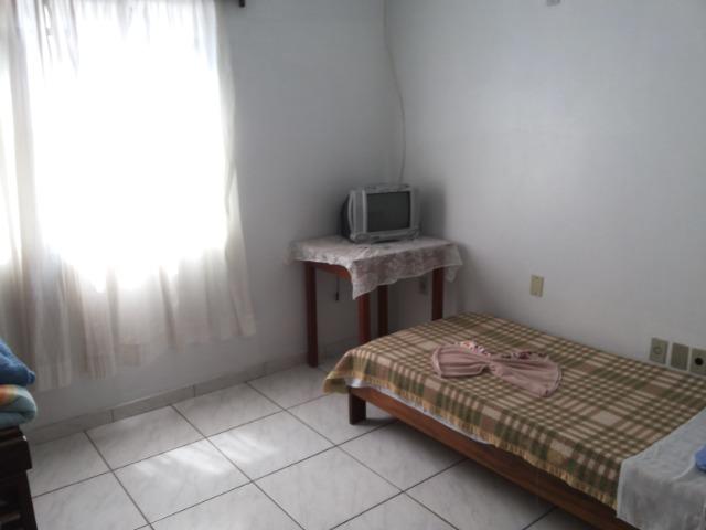 Quarto com banheiro, internet, agua, luz, inclusos - Foto 10