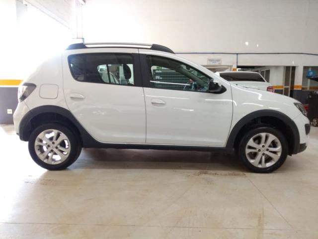 RENAULT SANDERO STEP 16 - Foto 9