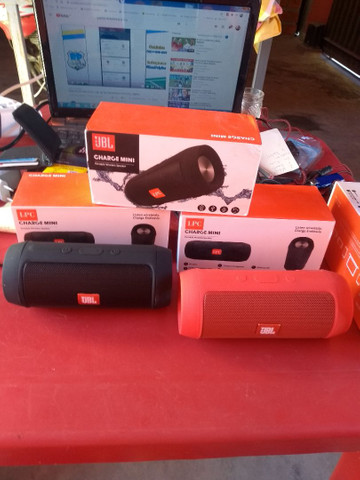 Caixa De Som Jbl Mini Charge Caixa De Som Jbl Charge Mini 70 00 Audio Tv Video E Fotografia Itarare Teresina 770964130 Olx