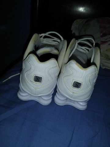 mizuno ou nike
