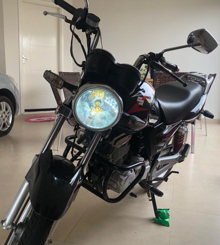 MOTO SUZUKI GSR 150I 2015