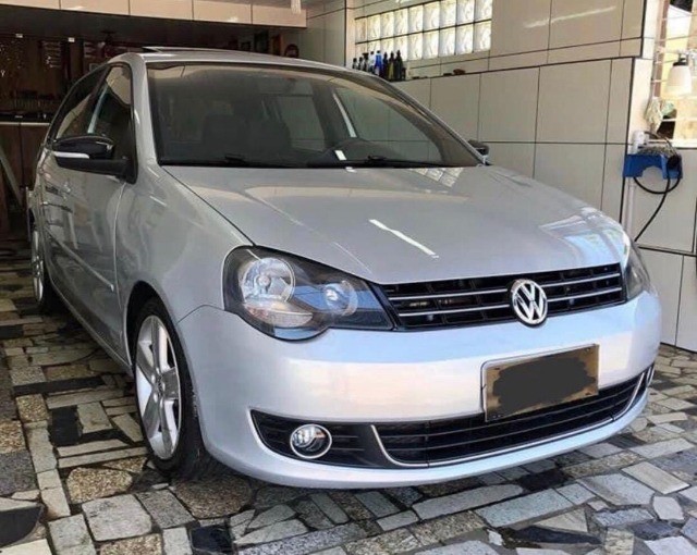 POLO SPORTILINE 1.6 COMPLETÃO 2010