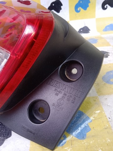 Lanterna Original Traseira Esquerda Renault Kwid C Detalhe - Foto 5