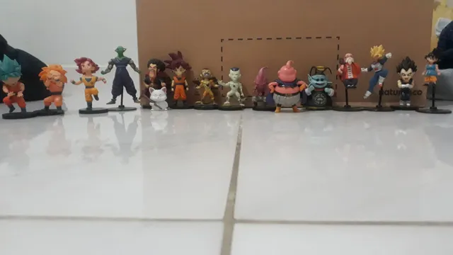 Goku Instinto Superior Dragon Ball Z - Action Figure Collection - Objetos  Colecionáveis