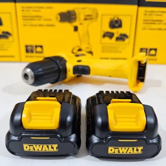 Parafusadeira Furadeira 2 Baterias 12V + Bolsa Dewalt DCD700C2 Garantia de 3 Anos - Foto 4