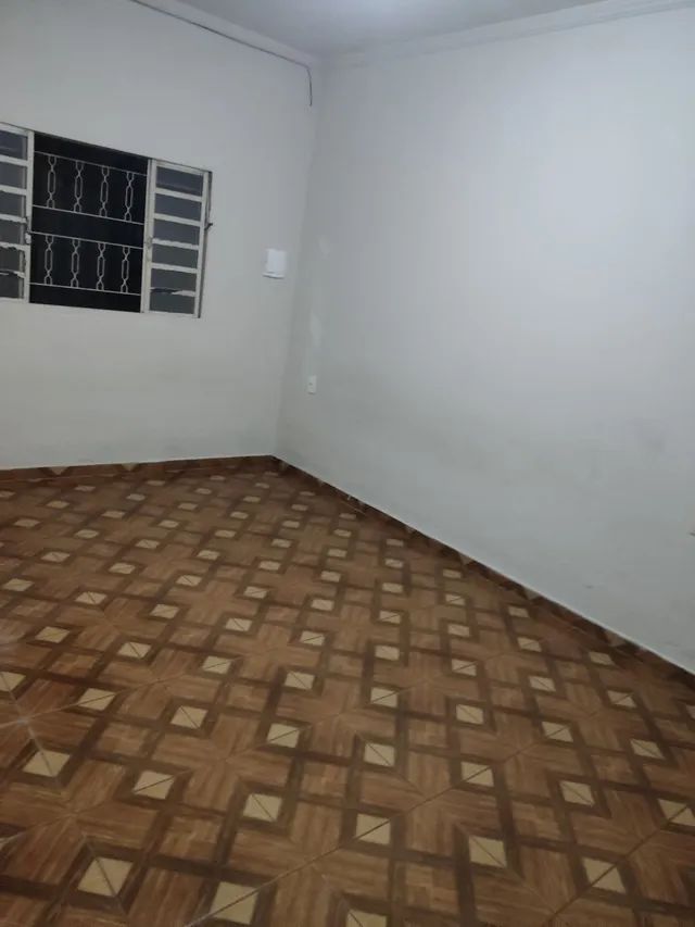 Captação de Casa para locação na Rua Angola, Baronesa (São Benedito), Santa Luzia, MG