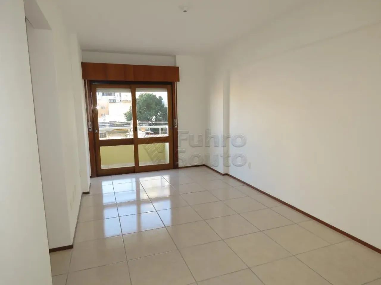 Apartamento Padrão em Pelotas - Foto 2