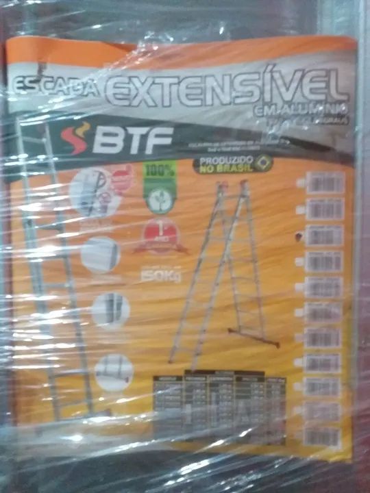 Escada de Alumínio Dobrável 7x2 = 14 Degraus  - Foto 4