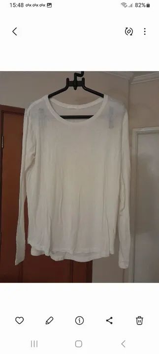 Camiseta branca de algodão  Canal