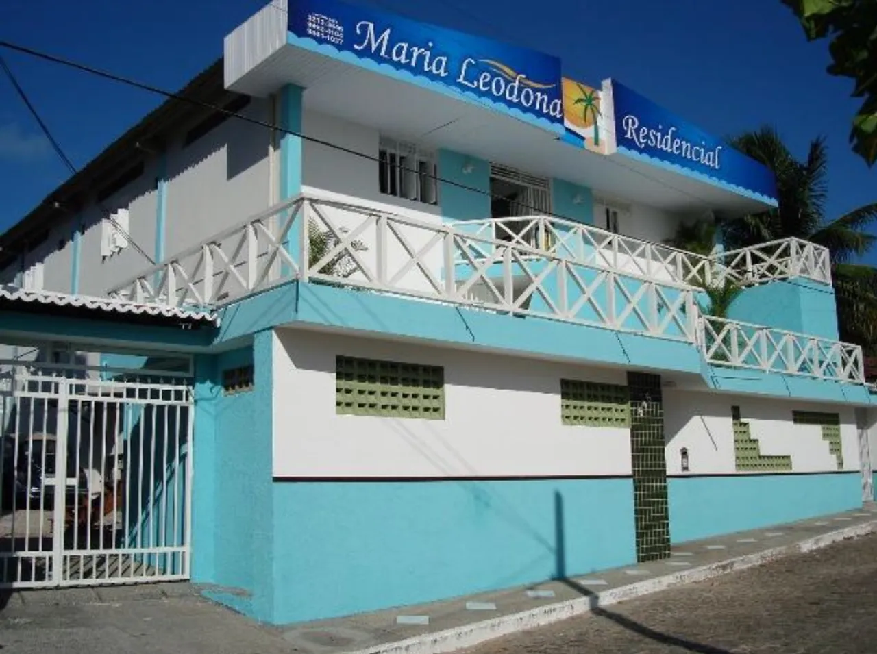 RESIDENCIAL MARIA LEODONA - Flats semi mobiliados * WhatsApp