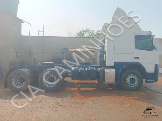 VOLVO FM 370 6x2 ANO 2012 LEITO