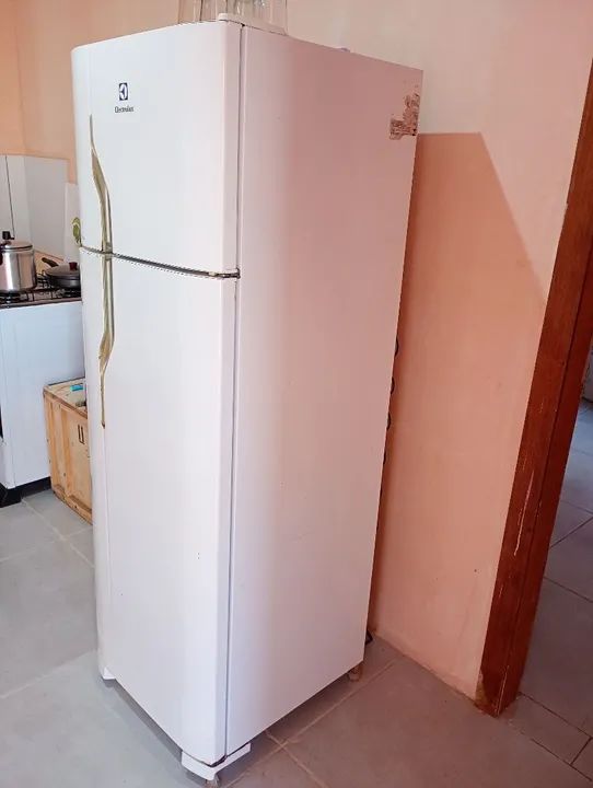 Geladeira Duplex Electrolux - Branca - Foto 2