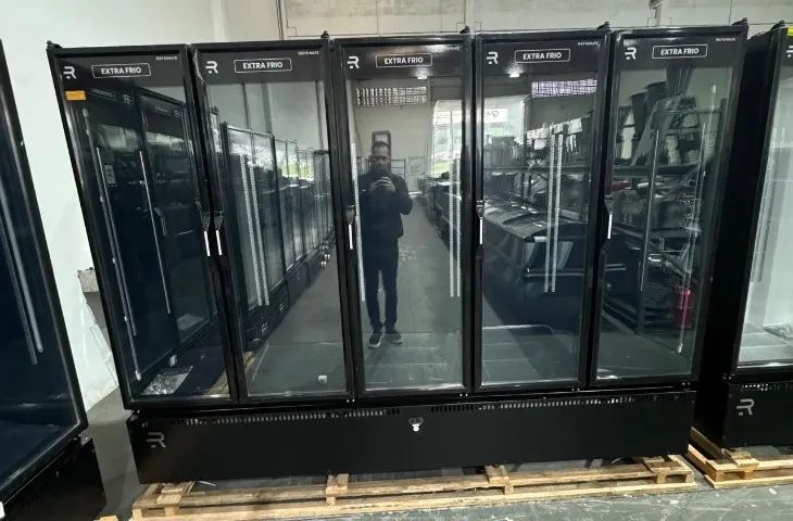 Auto Serviço Vanguard Extra Frio 5 Porta Cervejas e Carnes - 5 graus novo