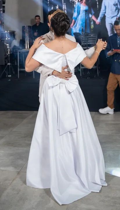 Vestido de noiva minimalista - Foto 2