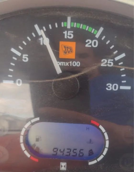 Retroescavadeira JCB - Excelente estado - Foto 6